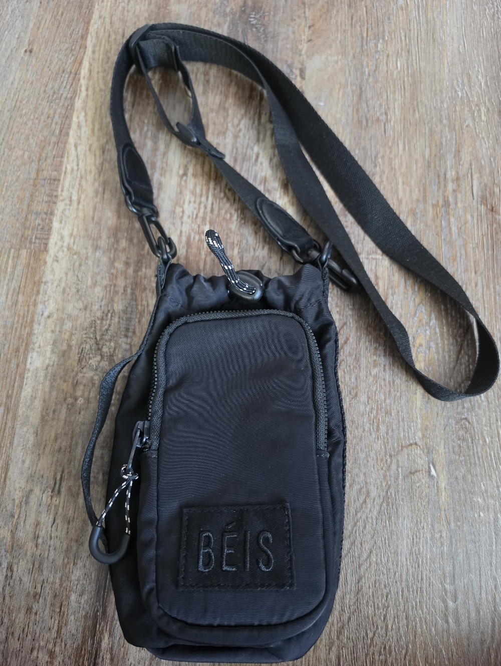 Beis Water Bottle Sling Black